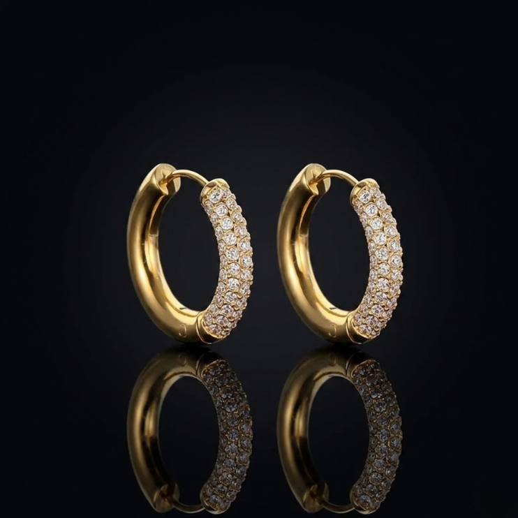 Éclat Pavé Hoop Earrings