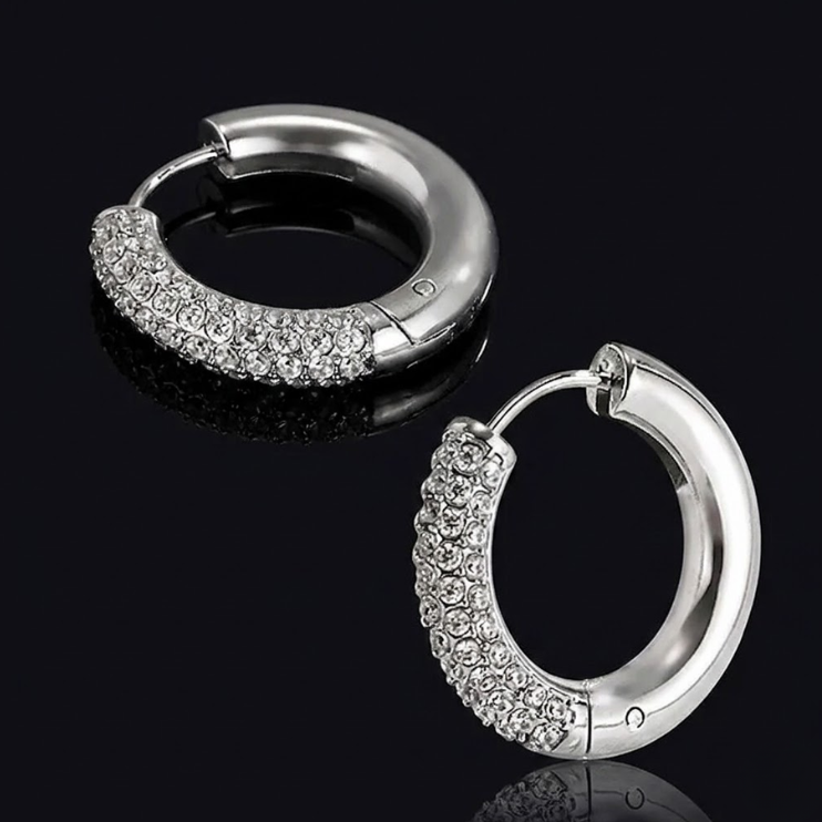 Éclat Pavé Hoop Earrings