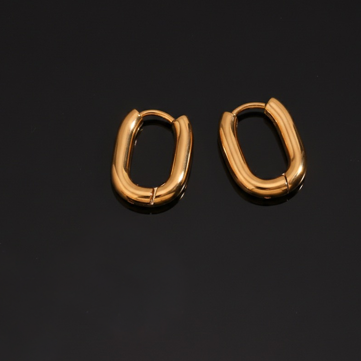 Luna Huggie Earrings